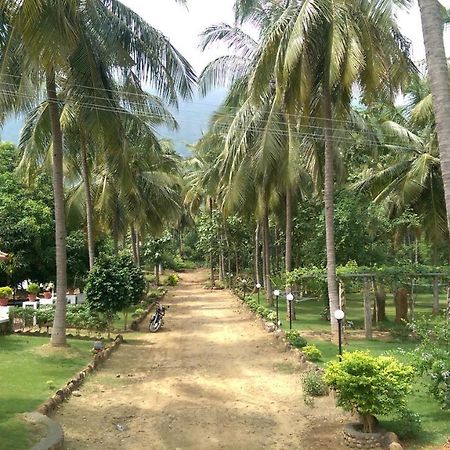 Mango Village Farm House Nelliyampathy Bagian luar foto