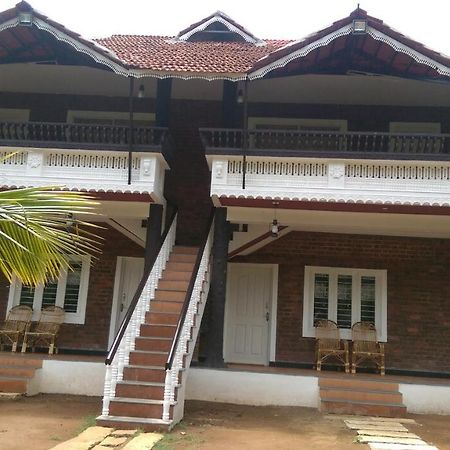 Mango Village Farm House Nelliyampathy Bagian luar foto